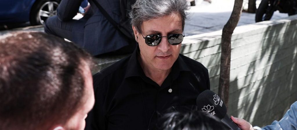 Επιστολή Ν.Κουρή: «Είμαι βιολογικό τέκνο του Μίκη Θεοδωράκη»