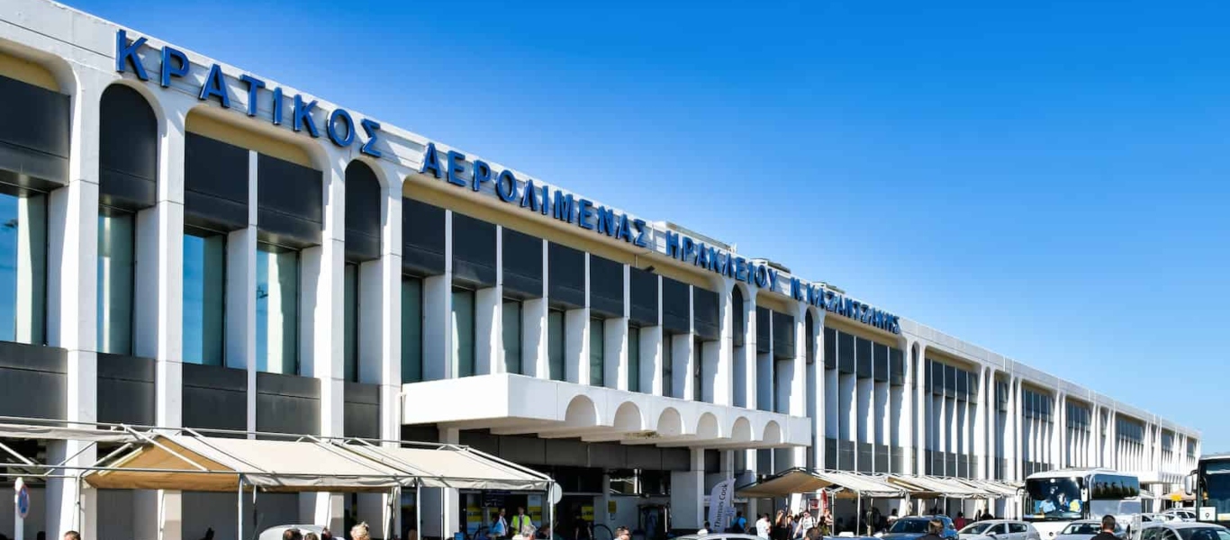 Δέκα συλλήψεις στο αεροδρόμιο του Ηρακλείου – Αποπειράθηκαν να ταξιδέψουν με πλαστά έγγραφα