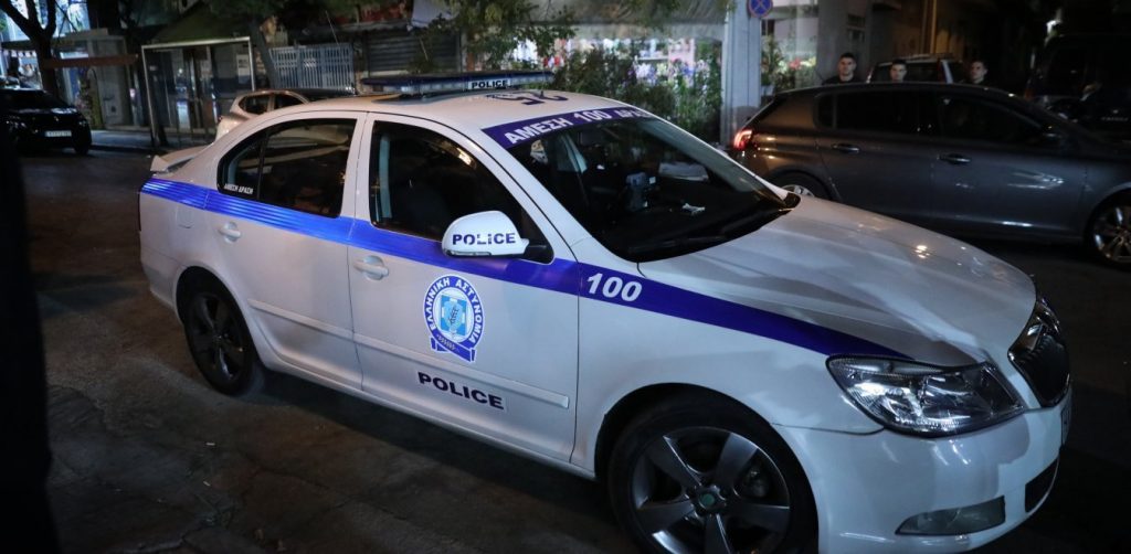 Θεσσαλονίκη: Στα «χέρια» της ΕΛ.ΑΣ. 36χρονη που δρούσε ως «εγκέφαλος» κυκλώματος διακίνησης ηρωίνης