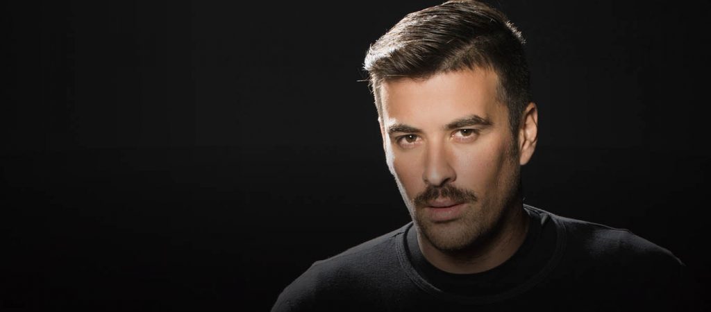 Στο νοσοκομείο με κορωνοϊό ο πλήρως εμβολιασμένος Γ.Αϊβάζης – Έγραφε «καλή λευτεριά» μετά τον εμβολιασμό του