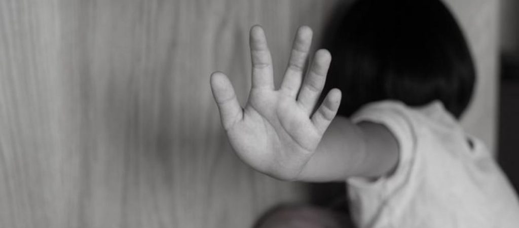 Σεξουαλική κακοποίηση 12χρονης στο Μοσχάτο – Μαθήτριες είχαν καταγγείλει τον καθηγητή