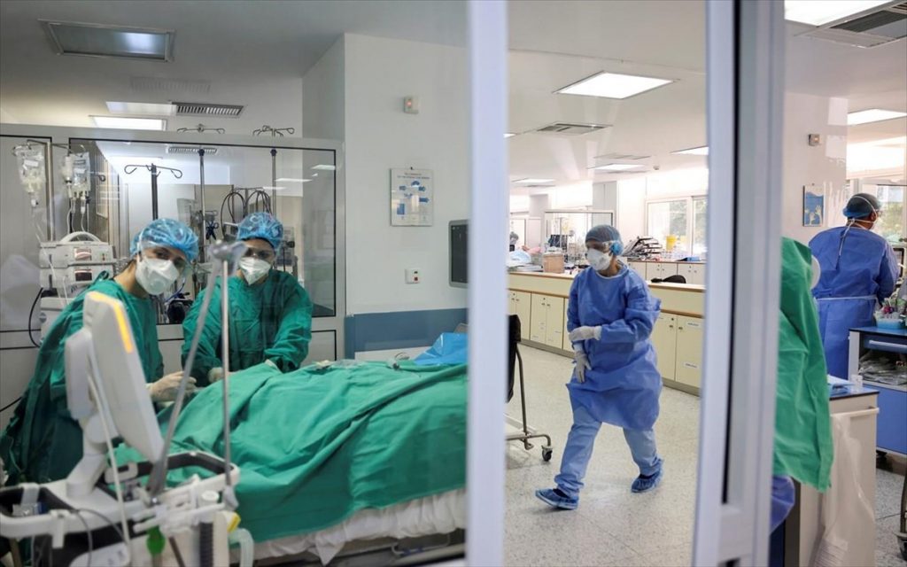 Τα δικά του ο Ν.Τζανάκης: «Ενδεχομένως να ξεπεράσουμε τα 5.000 ημερήσια κρούσματα αλλά… διαχειρίσιμα»
