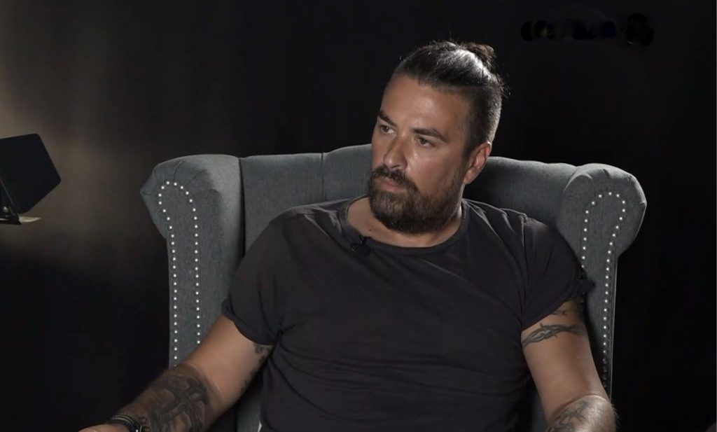 Σ.Τσιμτσιλή: «Δεν είναι πολύ καλά ο διπλά εμβολιασμένος Γ.Αϊβάζης – Χρειάζεται οξυγόνο και δυσκολεύεται να μιλήσει»