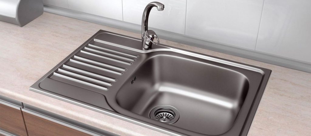 Με αυτό το κόλπο θα καθαρίσετε αποτελεσματικά τον νεροχύτη (βίντεο)