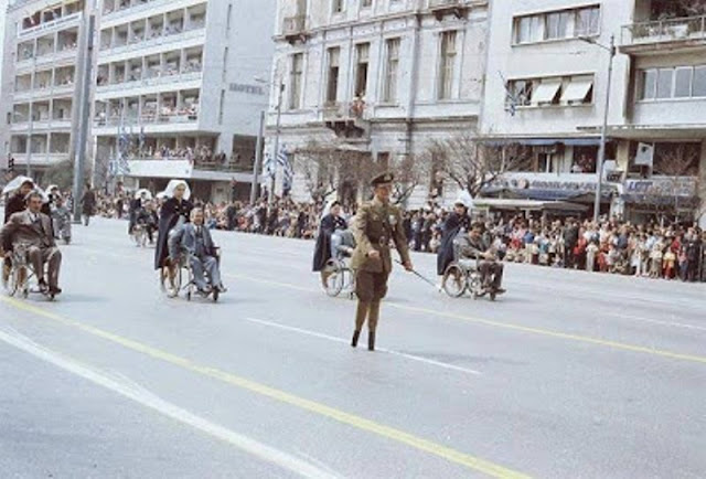 Συνταγματάρχης Γκίκας Τρίπος: Ο ακρωτηριασμένος ήρωας που άνοιγε κάθε χρόνο τις παρελάσεις (βίντεο)