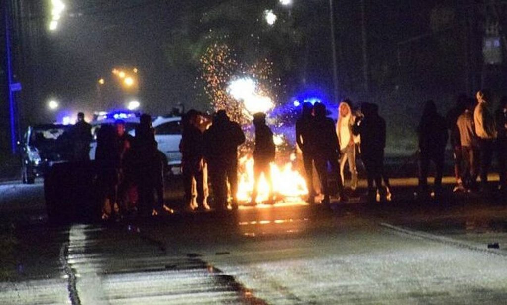 Νέο μπλόκο Ρομά στην Πατρών – Πύργου