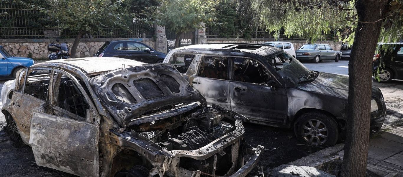 Κρήτη: Σε εμπρησμό οφείλονται οι φωτιές σε οχήματα – Συνελήφθη ως ύποπτος ένας 37χρονος