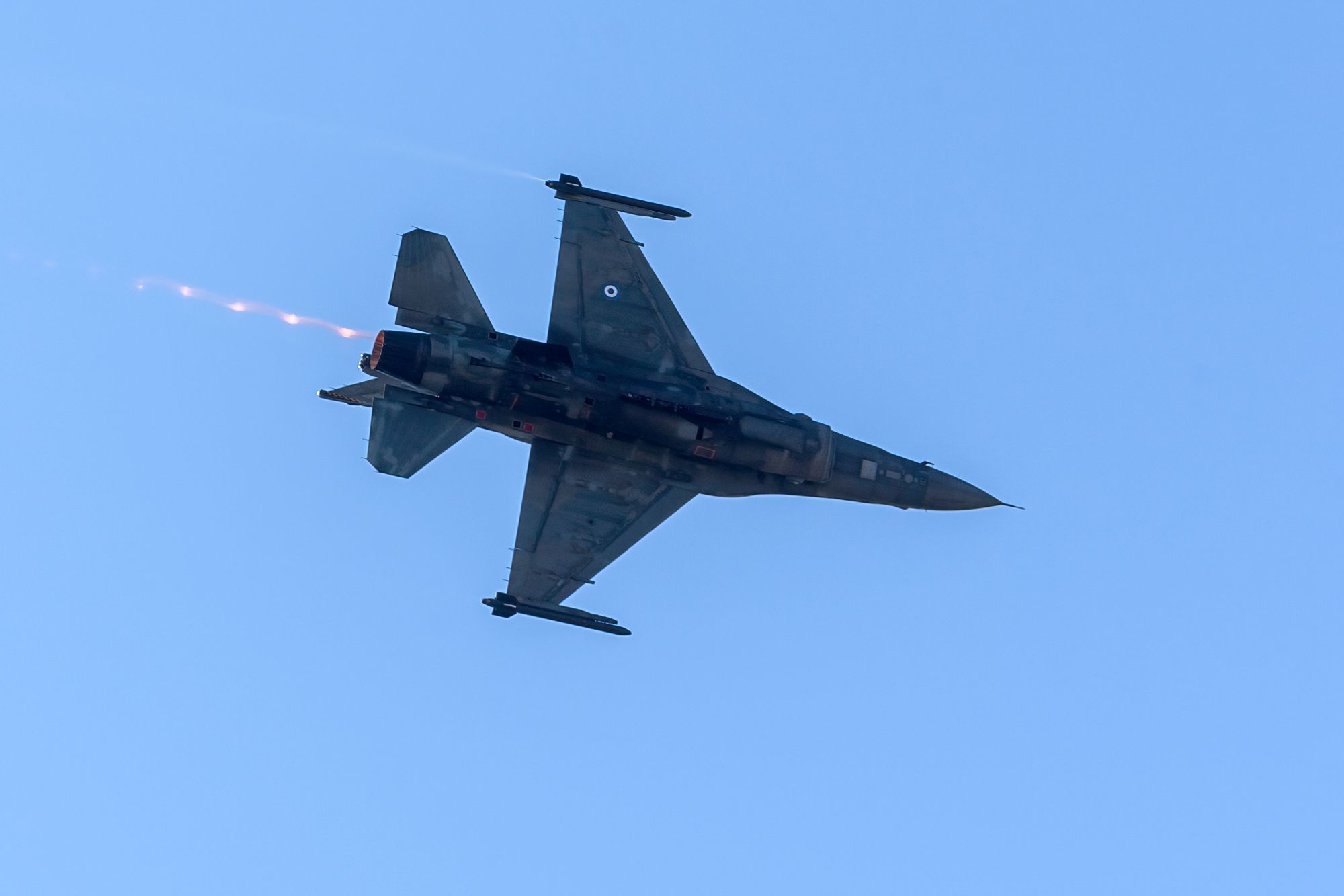 Το F-16 της ομάδας «ΖΕΥΣ» που θα «σκίσει» τον ουρανό της Θεσσαλονίκης: Ποιος είναι ο πιλότος και τι ελιγμούς θα κάνει