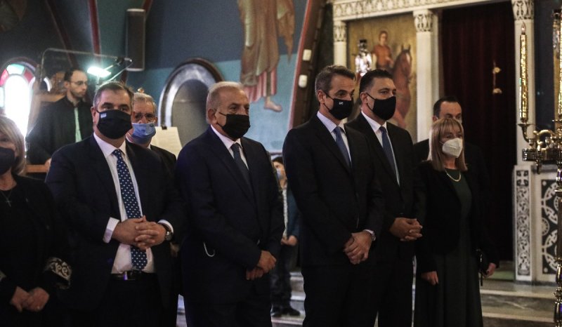 Την δοξολογία για την 28η Οκτωβρίου στο Παλαιό Φάληρο παρακολούθησε ο Κυριάκος Μητσοτάκης (φωτο)