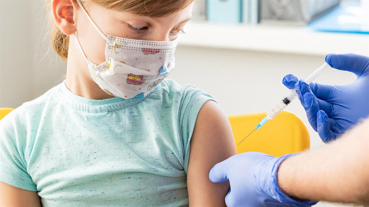 Ενέκρινε ο FDA το εμβόλιο της Pfizer για παιδιά 5-11 ετών – Τώρα αναμένουν έγκριση και για τις ηλικίες 2-4