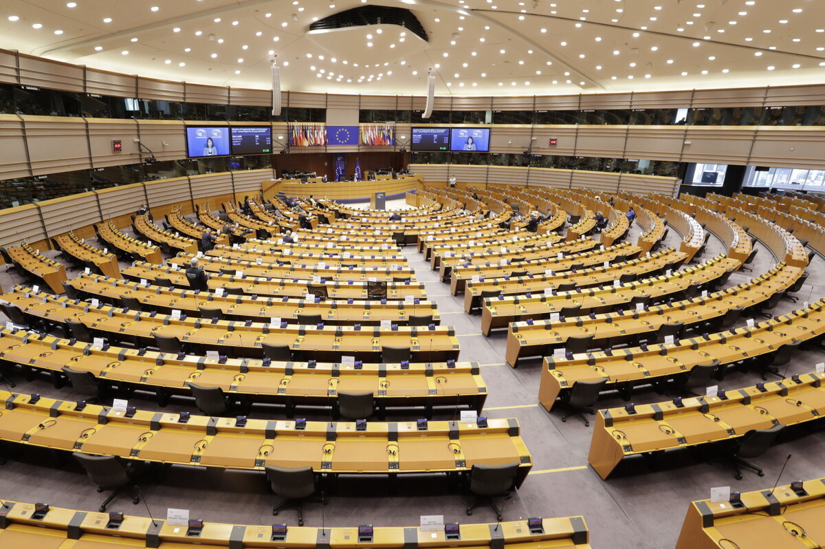 Ευρωκοινοβούλιο: Αγωγή στην Κομισιόν για την Πολωνία!