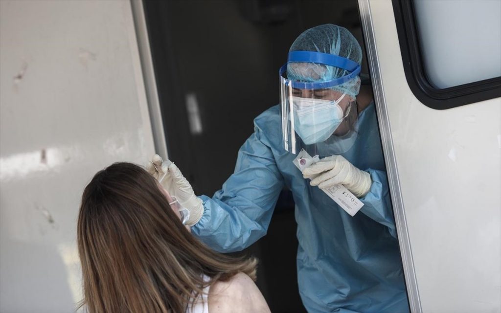 ΕΟΔΥ: Σε αυτά τα σημεία θα γίνονται δωρεάν rapid test σήμερα