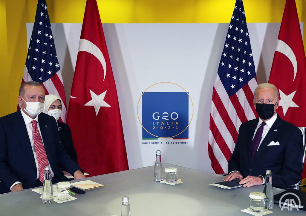 Έγινε η συνάντηση- Τ.Μπάιντεν σε Ρ.Τ.Ερντογάν για F-16:«Θα κάνουμε μια καλή συζήτηση»- Τι ειπώθηκε για τους S-400