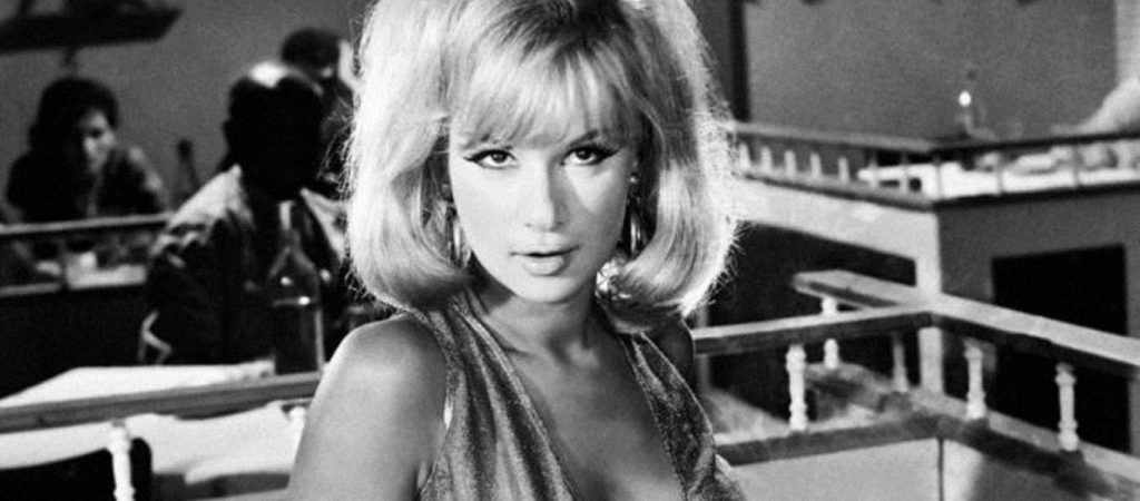 Μίτσυ Μάτσα: Αυτή είναι η σωσίας της Αλίκης Βουγιουκλάκη (φώτο)