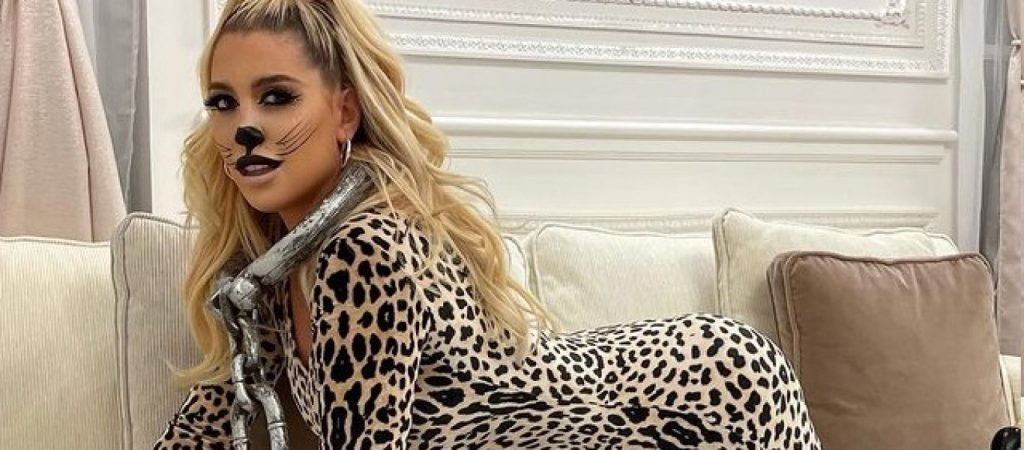 Σέξι λεοπάρδαλη ντύθηκε η Γουάντα Νάρα (φώτο)