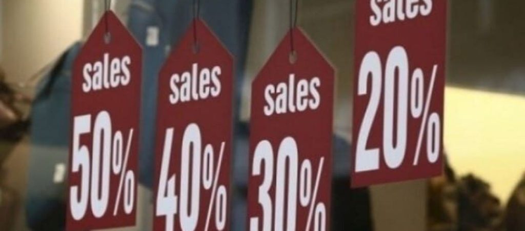 Ξεκινούν σήμερα οι φθινοπωρινές εκπτώσεις – Πόσο θα διαρκέσουν;