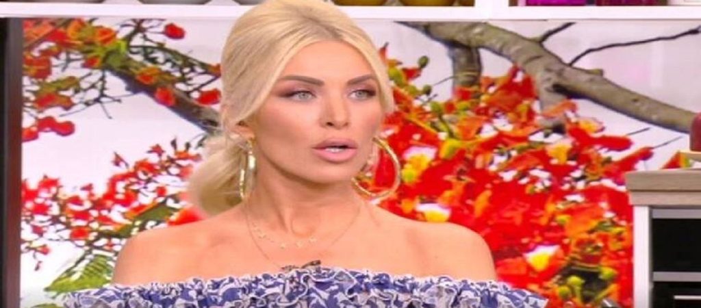 Έξαλλη η Κ.Καινούργιου με τον Τ.Ξιαρχό: «Τι ξεφτιλίκι είναι αυτό; – Πρέπει να τον κάνετε όλοι unfollow»