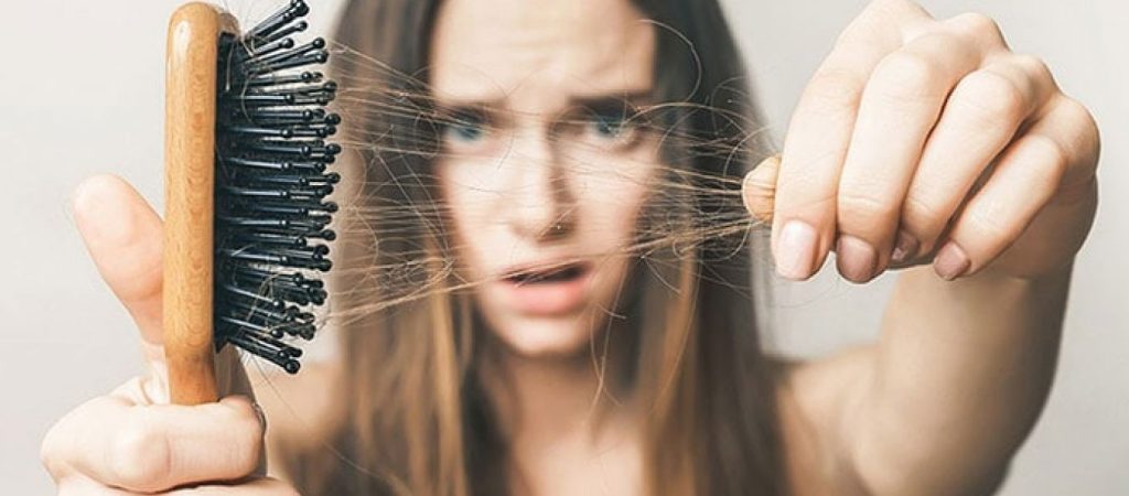 Δείτε ποιες τροφές συμβάλλουν στην πρόληψη της τριχόπτωσης (βίντεο)