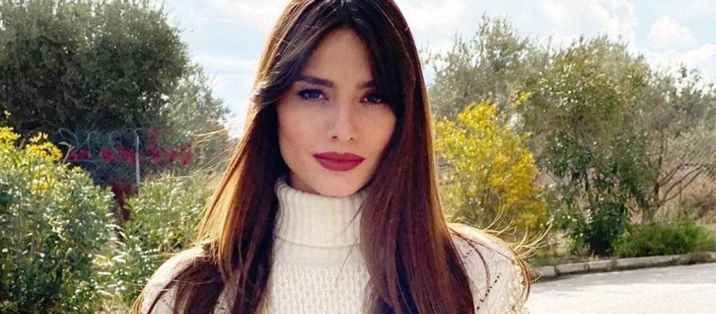 Η.Παπαγεωργίου: «Είμαι ερωτευμένη με πάρα πολλά πράγματα – Αν δεις ότι τα κάνω όλα λάθος μου αρέσεις»