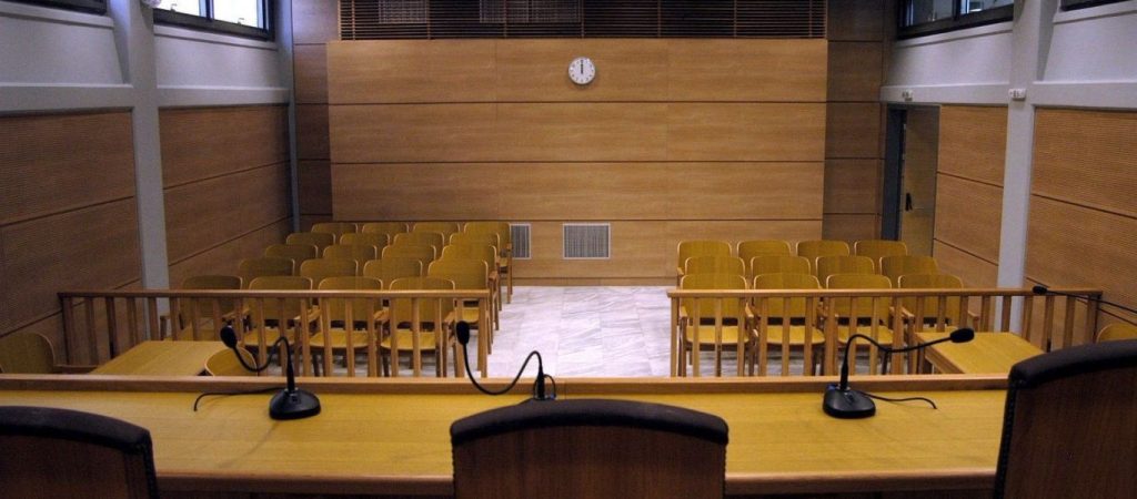 Αργεντινή: Κατηγορούμενος αποβλήθηκε από το δικαστήριο επειδή… νιαούριζε – Κατηγορείται για δύο δολοφονίες (βίντεο)