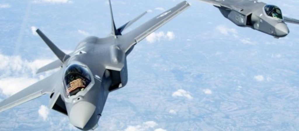 Ισραήλ προς Τουρκία: «Αντί για F-35 να πάρετε iPhone 13 Pro & AirPods αξίας 1,4 δισ. δολαρίων»