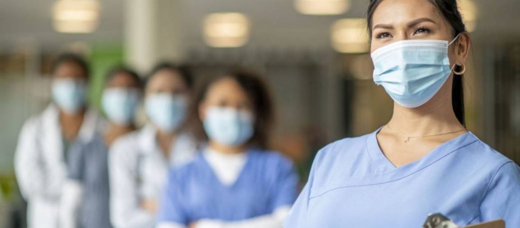 Καναδάς: Σημαντική νίκη ανεμβολίαστων υγειονομικών – Πέτυχαν να ανατρέψουν στο δικαστήριο τις κυβερνητικές αποφάσεις