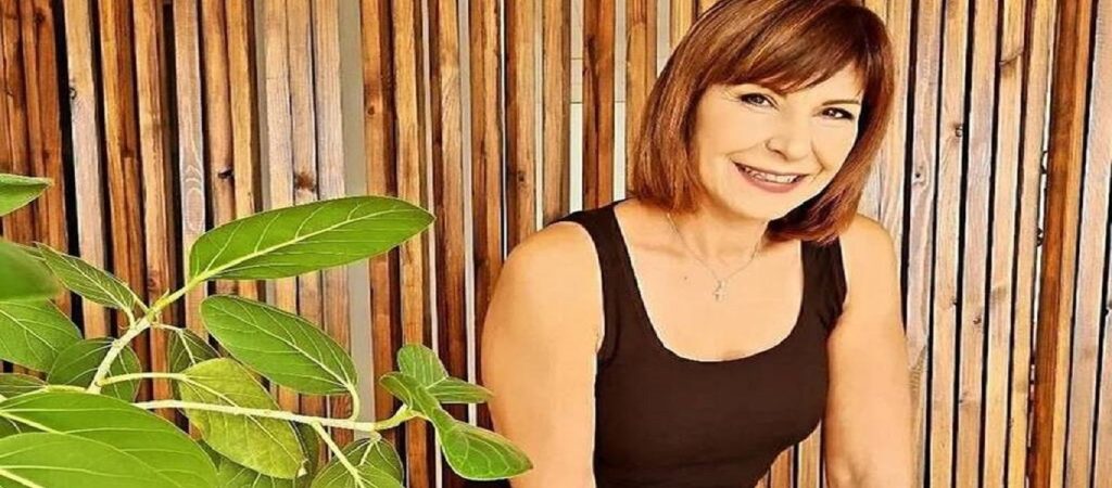 Κωνσταντίνα για κόντρα με την Άννα Βίσση: «Κλώτσησε για να μην μπω στην αφίσα»