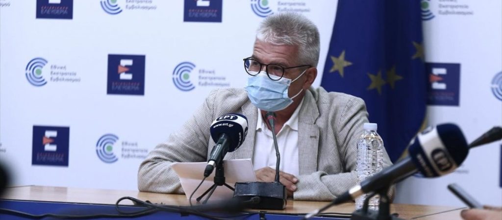 Τώρα «ξύπνησε» ο Χ.Γώγος: «Οι εμβολιασμένοι και νοσούν και μεταδίδουν τον ιό»