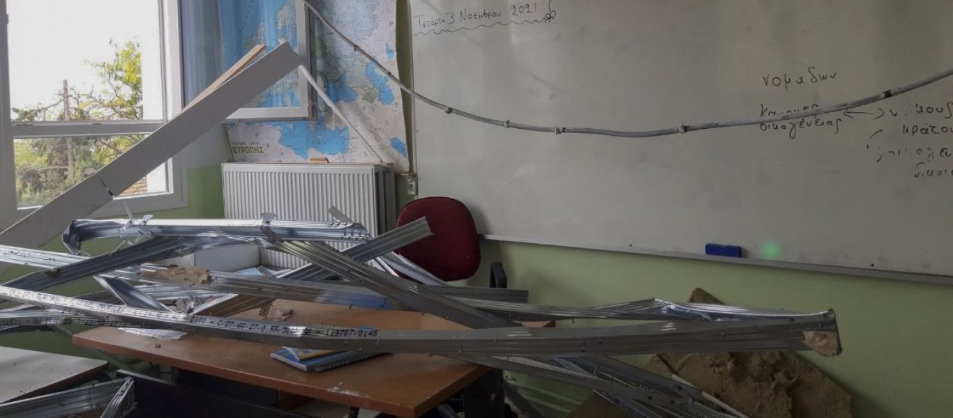 «Πήγαν να χαθούν ζωές – Δώστε εξηγήσεις»: Οργή για την Ελλάδα της ακραίας φτώχειας – Κατέρρευσε ψευδοροφή σε δημοτικό