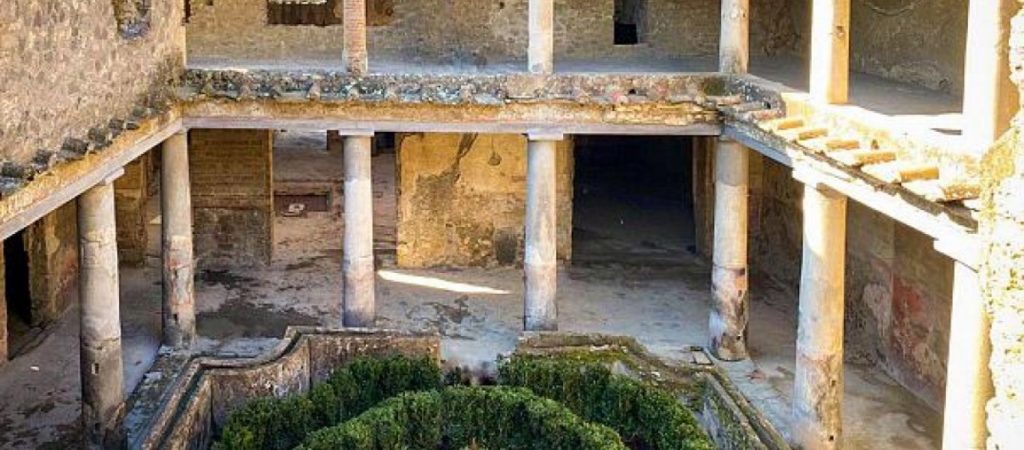 Ιταλία: Ανακαλύφθηκε «δωμάτιο των σκλάβων» στην Πομπηία (βίντεο)