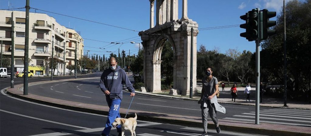 «Ανοιχτό το ενδεχόμενο νέου lockdown» λέει η Θ.Ψαλτοπούλου – Αντιμέτωπη με την οργή των εμβολιασμένων η κυβέρνηση