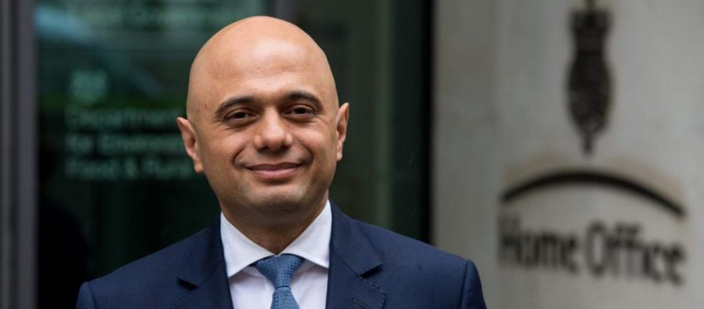 Υπουργός Υγείας Μεγάλης Βρετανίας: «Κάντε αναμνηστική δόση για να σώσουμε τα Χριστούγεννα»