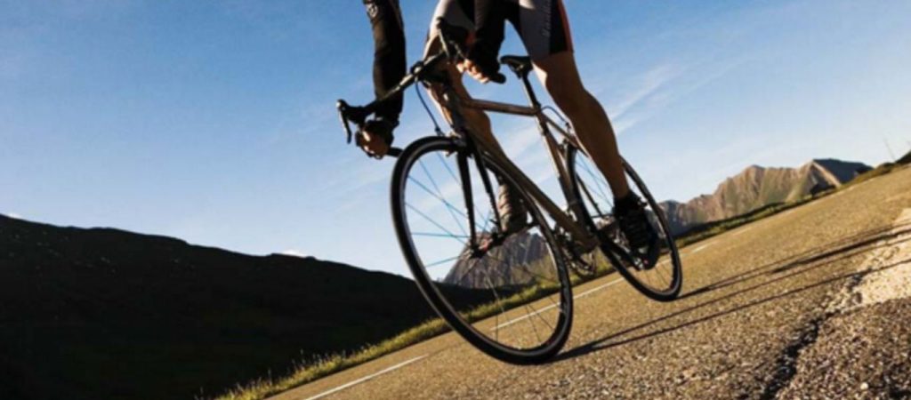 Ποδήλατο στο δρόμο: Αναλυτικά όσα προβλέπει ο ΚΟΚ – Ποια τα πρόστιμα