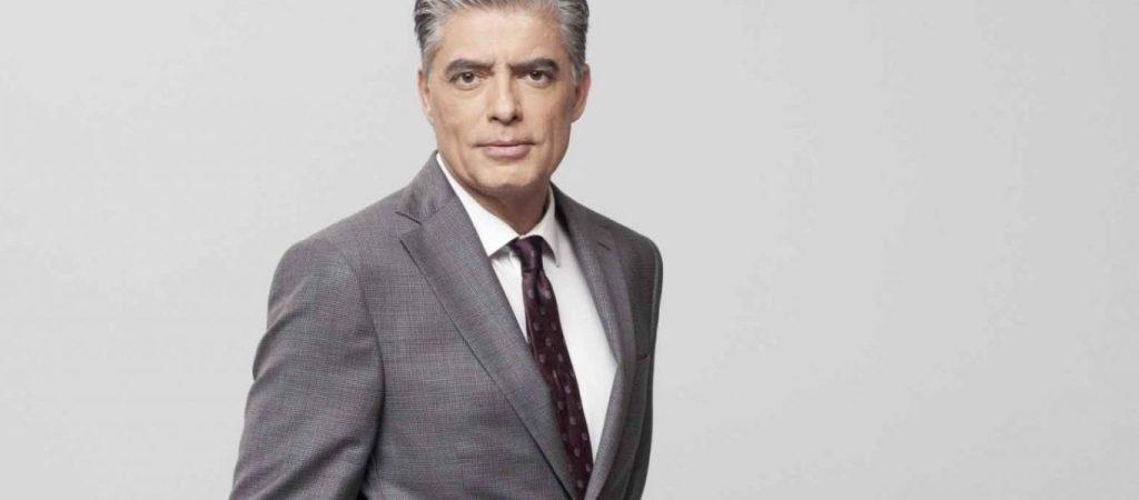 Ο Ν.Ευαγγελάτος που εμβολιάστηκε με Johnson & Johnson λέει τώρα ότι προγραμμάτισε και 3η δόση – Πώς γίνεται αυτό;