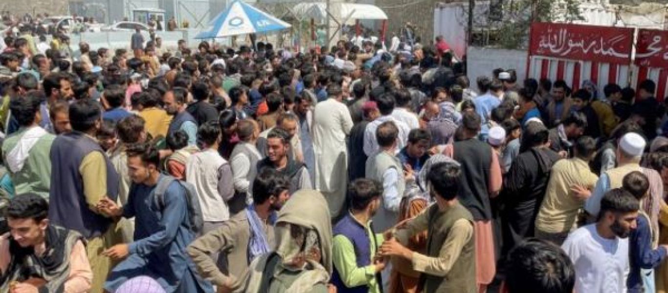 Πακιστανός ΥΠΕΞ: «Στα πρόθυρα οικονομικής κατάρρευσης το Αφγανιστάν»