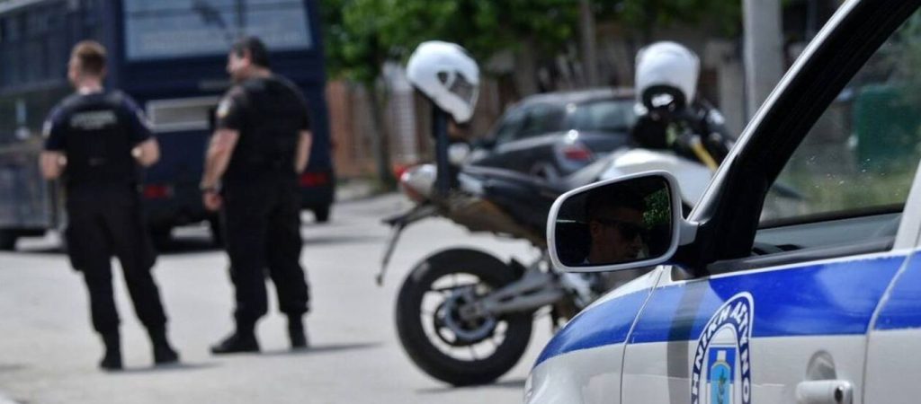 Πυροβολισμός στο Χαλάνδρι: «Η Αλβανίδα είχε χτυπήσει το κεφάλι της γυναίκας του γιατρού στο δάπεδο – Έκανε φασαρίες»