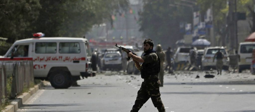 Αφγανιστάν: Τουλάχιστον 16 τραυματίες από έκρηξη σε τζαμί