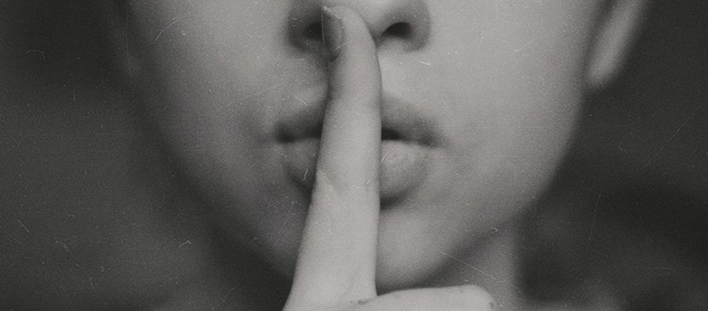 Πώς προέκυψε η φράση «τα έβγαλε όλα στη φόρα»;