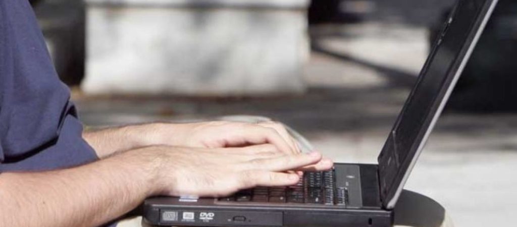 Ανοίγουν οι πλατφόρμες για το επίδομα θέρμανσης και τα τέλη κυκλοφορίας – Όλα όσα πρέπει να γνωρίζετε