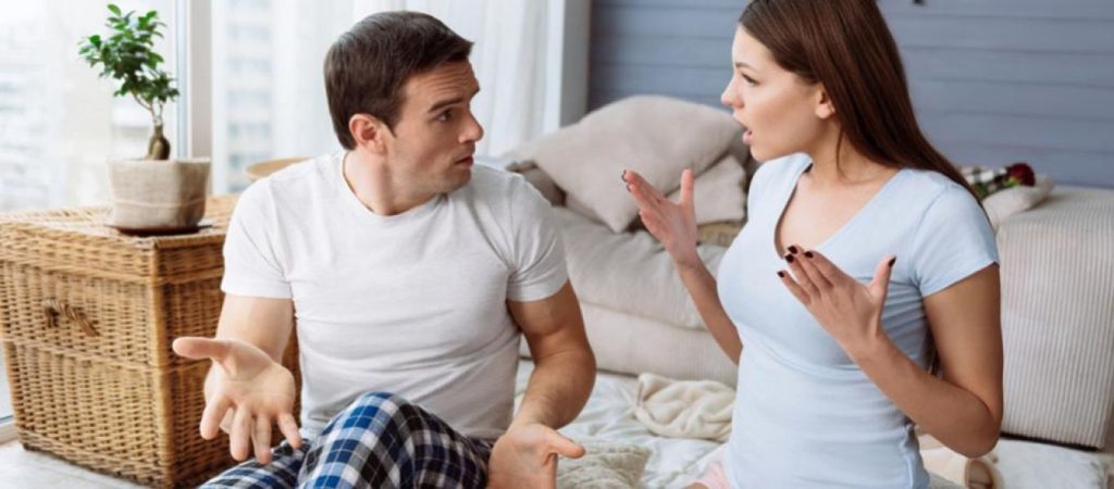 Δύο λέξεις που μειώνουν την ένταση σε κάθε καβγά σύμφωνα με τους ειδικούς