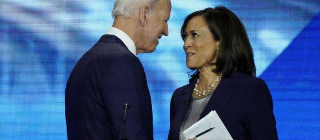 HΠΑ: Παραγκωνίζεται η Καμάλα Χάρις – Την χαρακτηρίζουν απροετοίμαστη και δυσλειτουργική για το κυβερνητικό έργο