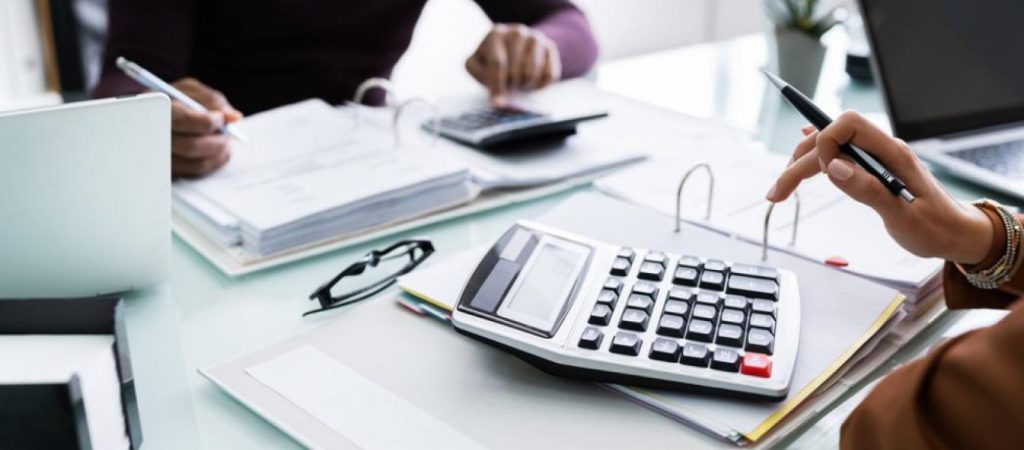 Αντίστροφη μέτρηση για την λήξη της προθεσμίας της υποβολής δηλώσεων του Πόθεν Έσχες.