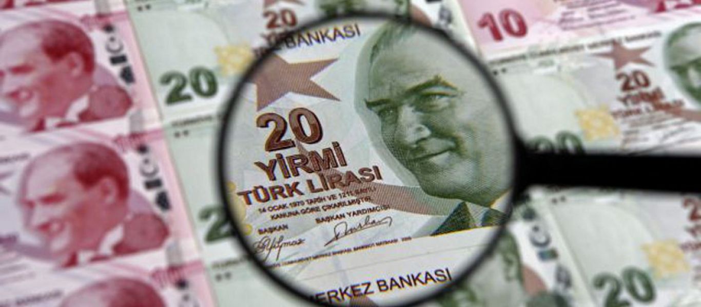Σε νέα ιστορικά χαμηλά επίπεδα η Τουρκική λίρα