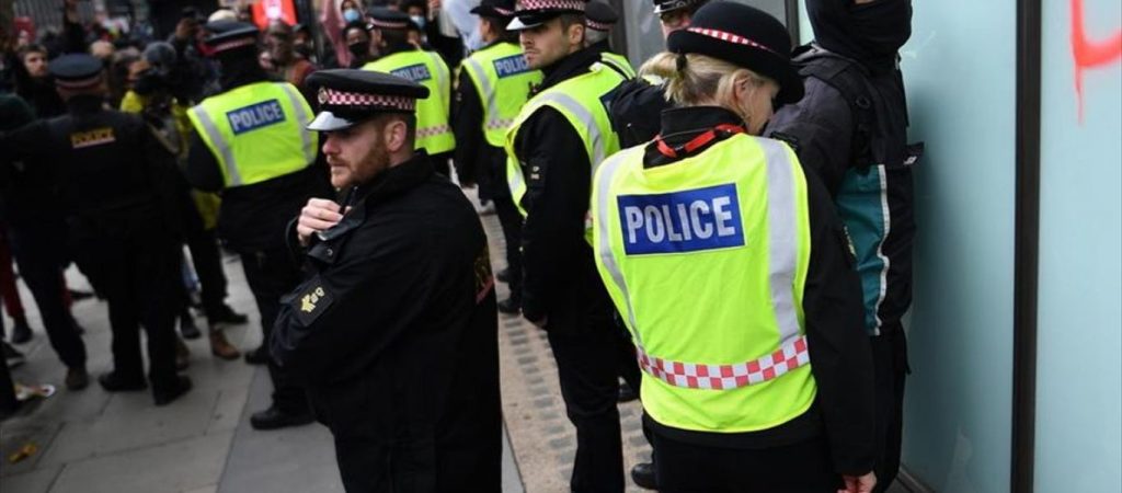 Αγγλία: Εκκενώθηκε κατάστημα στην Oxford street – Αναφορές για οπλισμένο άνδρα