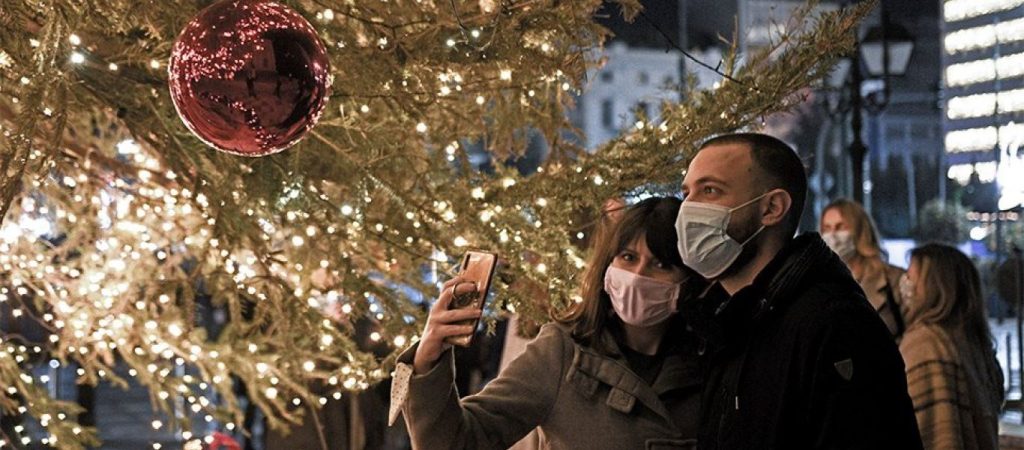 Αδιανόητο: Στην Ιταλία διχάζουν τον κόσμο – «Μην καλέσετε ανεμβολίαστους τα Χριστούγεννα»!