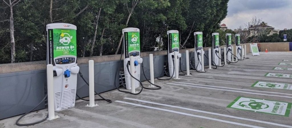 Γιώργος Αμυράς: «Eντός του έτους θα έχουμε 10.291 καινούρια σημεία φόρτισης ηλεκτρικών οχημάτων στη χώρα»