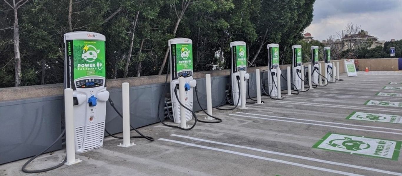 Γιώργος Αμυράς: «Eντός του έτους θα έχουμε 10.291 καινούρια σημεία φόρτισης ηλεκτρικών οχημάτων στη χώρα»