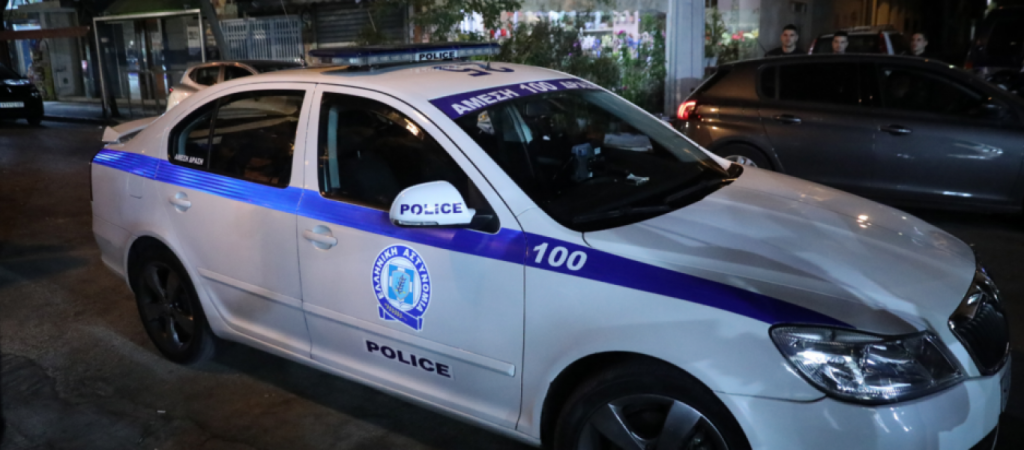 Γυναίκα κρατούσε 53 «φυλακισμένα» σκυλιά μέσα στο διαμέρισμα της (Βίντεο)