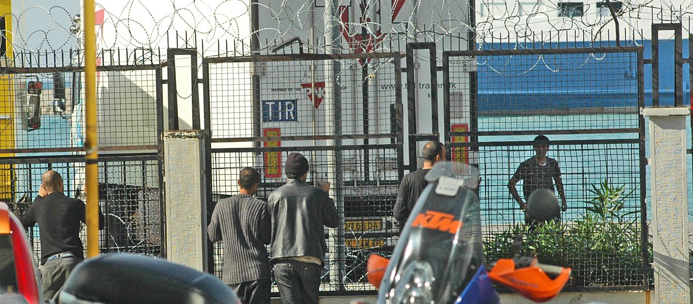 Μουσουλμανικός «εμφύλιος» για το ποιος θα ελέγξει το λιμάνι της Πάτρας: Πυροβολισμοί και μαχαιρώματα μεταξύ αλλοδαπών
