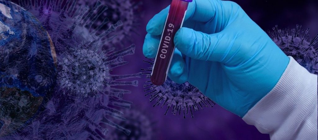 Παραδοχή «βόμβα» από την κυβέρνηση: «Υπερκαταγράφουμε τους θανάτους από COVID-19» (βίντεο)